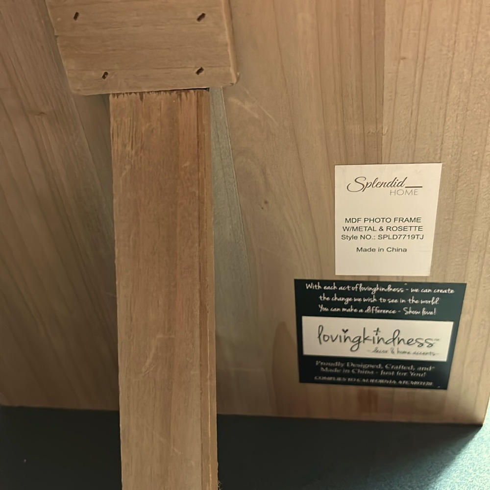 SPLENDID RUSTIC NEW VERSATILE CLIPBOARD/PHOTO DISPLAY NWT - Picture 7 of 7